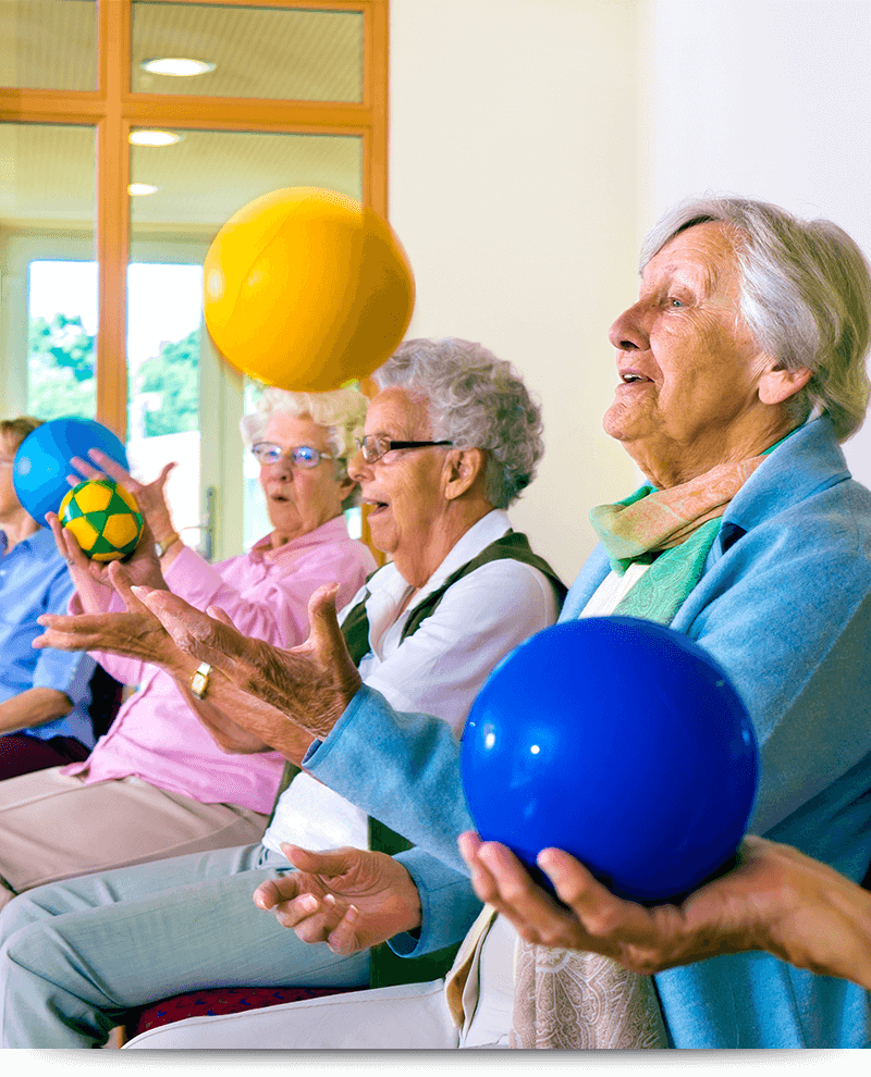 Ball-toss-in-Health-Club_iStock_Accent_V_800x990 (1)